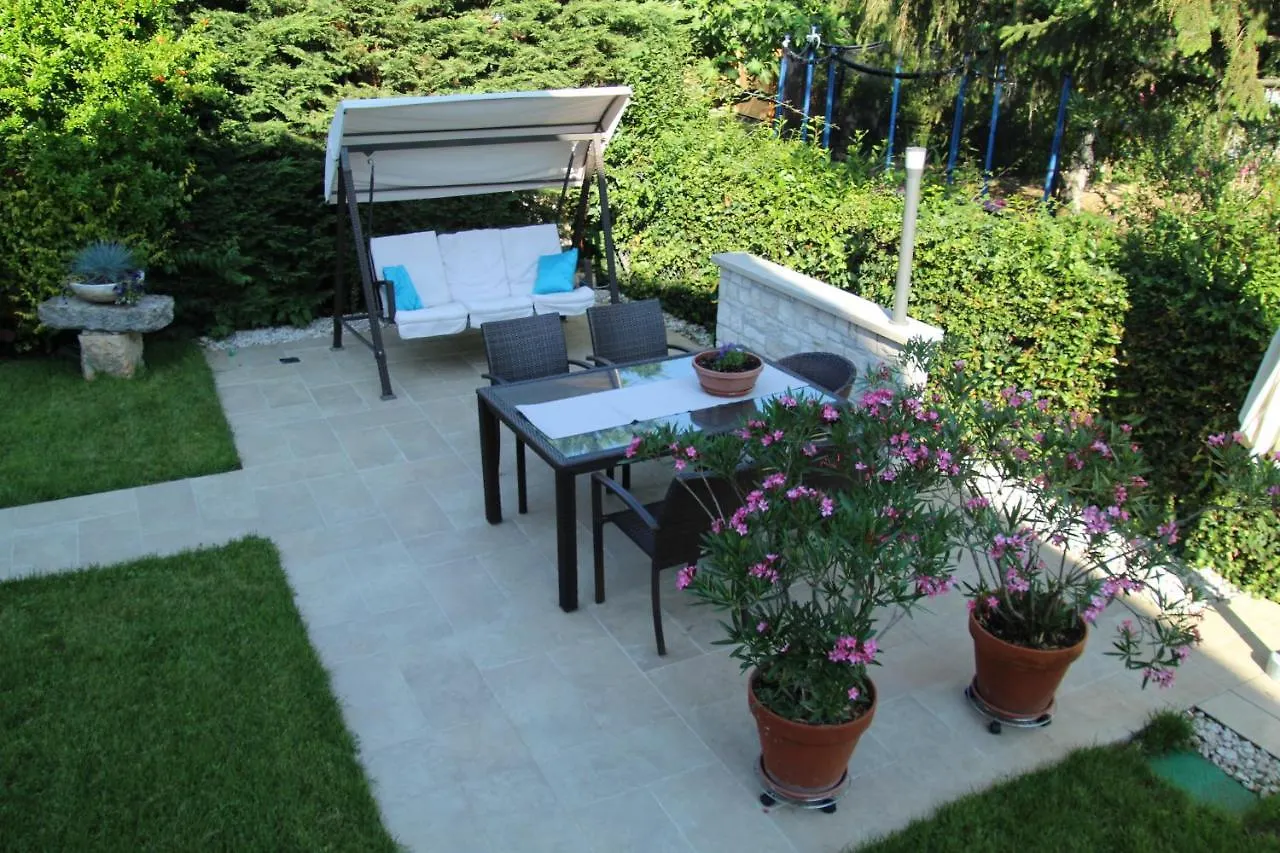 Apartments Eva Umag