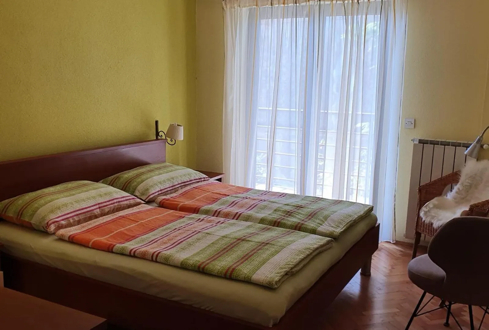 Apartments Eva Umag 0*,